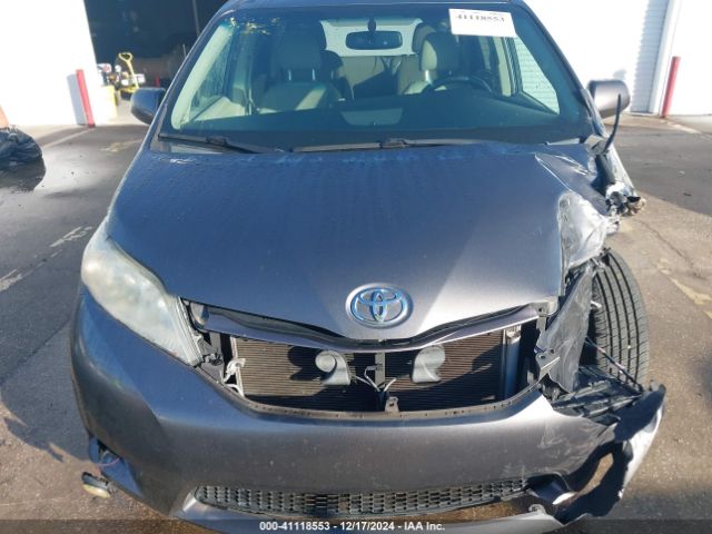 5TDKK3DC2FS616023 Toyota Sienna Le 8 Passenger