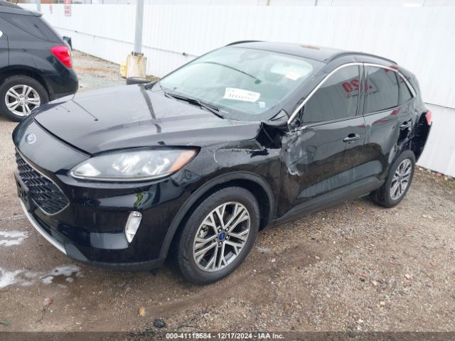1FMCU0H62NUB92141 Ford ESCAPE SEL
