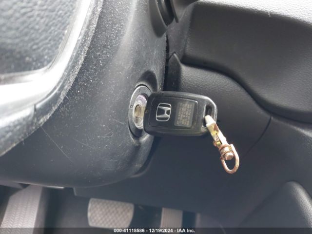 2HKRW5H36JH419217 Honda CR-V LX