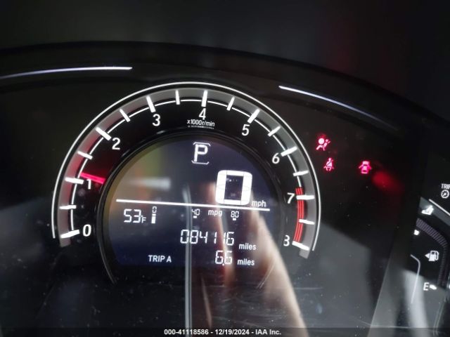2HKRW5H36JH419217 Honda CR-V LX