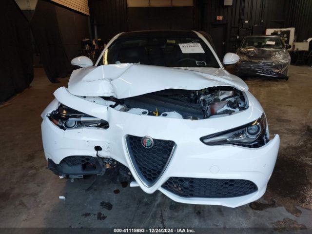 ZARFANBN8N7661843 Alfa Romeo Giulia Ti Awd