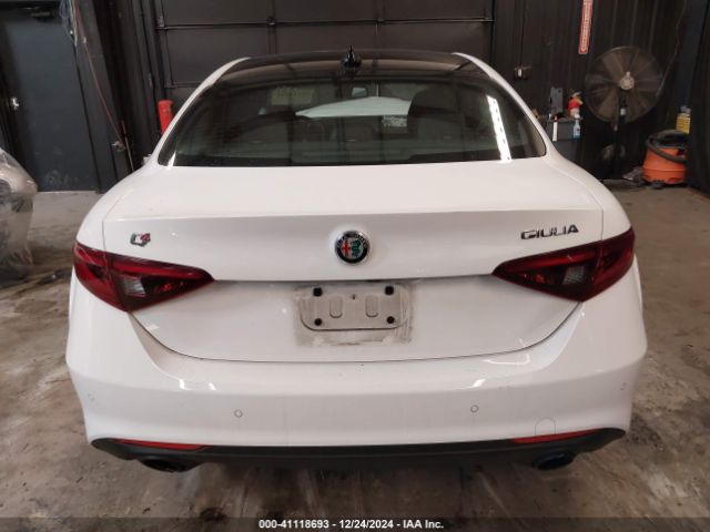 ZARFANBN8N7661843 Alfa Romeo Giulia Ti Awd