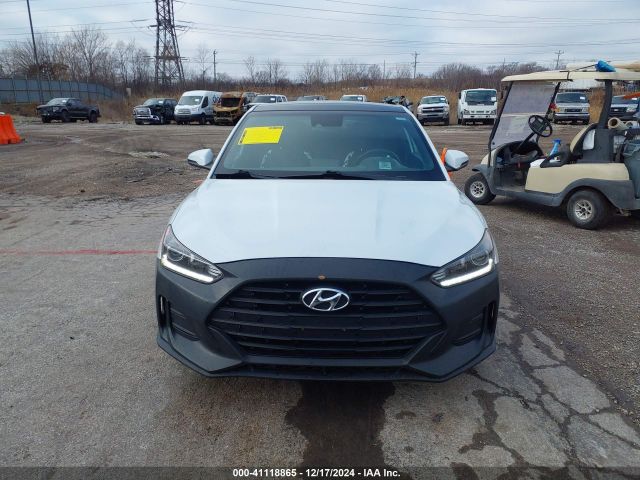 KMHTG6AF8KU003038 Hyundai Veloster 2.0 Premium