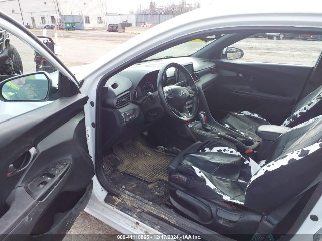 KMHTG6AF8KU003038 Hyundai Veloster 2.0 Premium