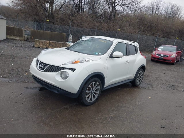 Nissan Juke Sv 2014 JN8AF5MV6ET482005 Image 2