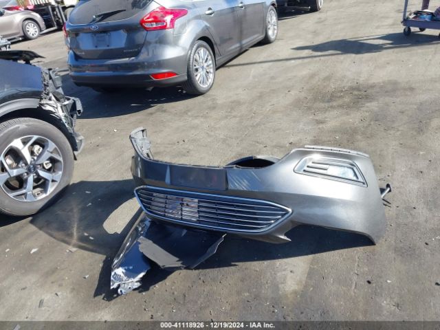 1FADP3N27GL254053 Ford Focus Titanium