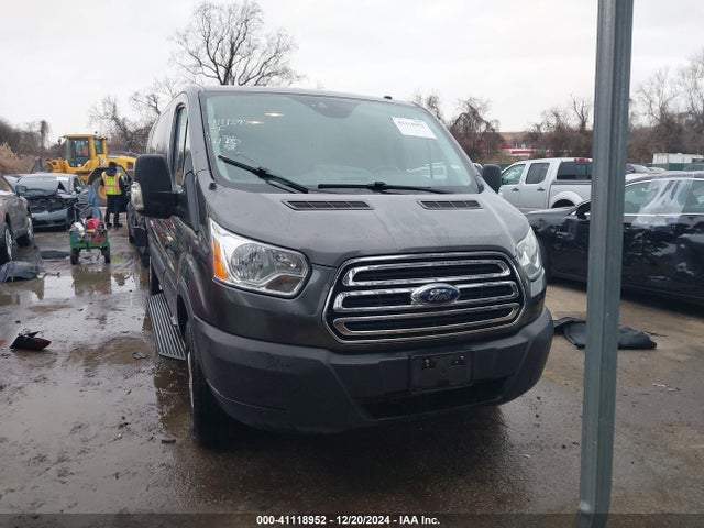 1FBZX2YG1KKA92599 Ford Transit-350 Xlt