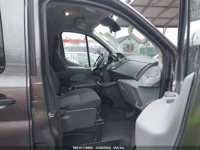 1FBZX2YG1KKA92599 Ford Transit-350 Xlt