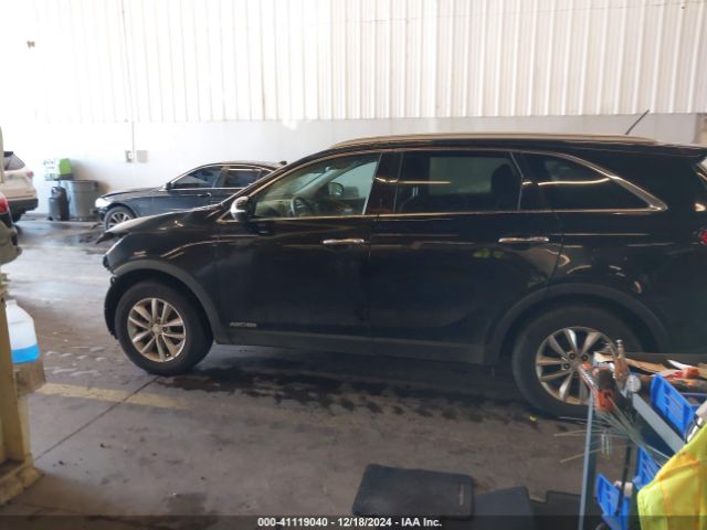 5XYPGDA54GG176131 KIA Sorento 3.3l Lx