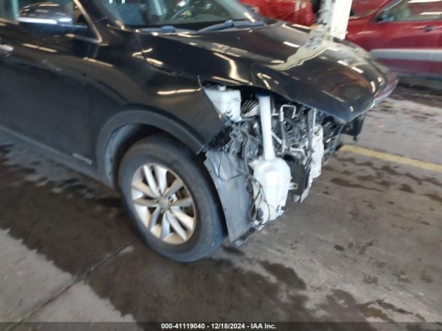 5XYPGDA54GG176131 KIA Sorento 3.3l Lx