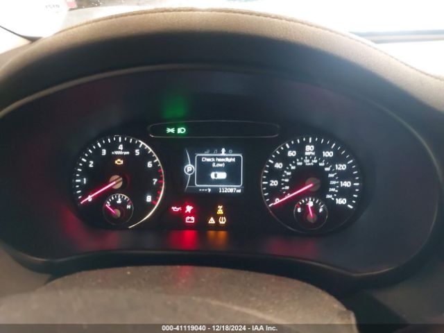 5XYPGDA54GG176131 KIA Sorento 3.3l Lx