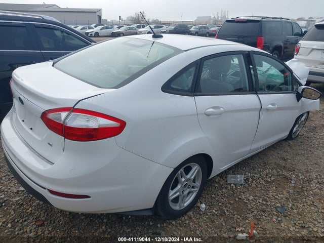 Ford FIESTA SE 2019 3FADP4BJ0KM139268 Image 4