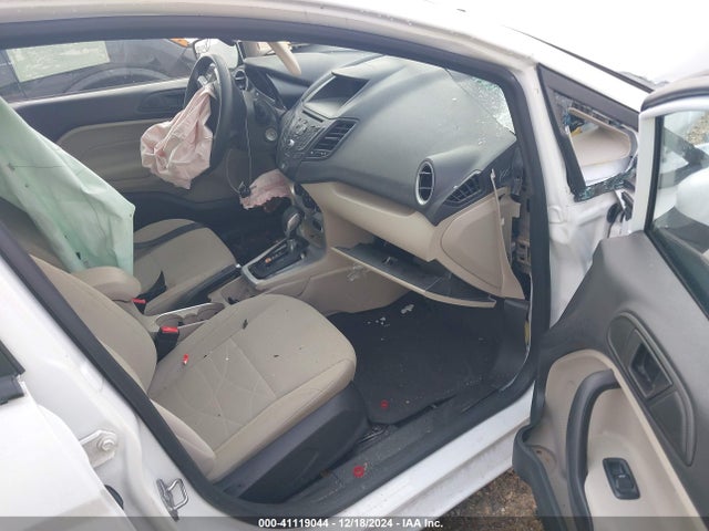 Ford FIESTA SE 2019 3FADP4BJ0KM139268 Image 5