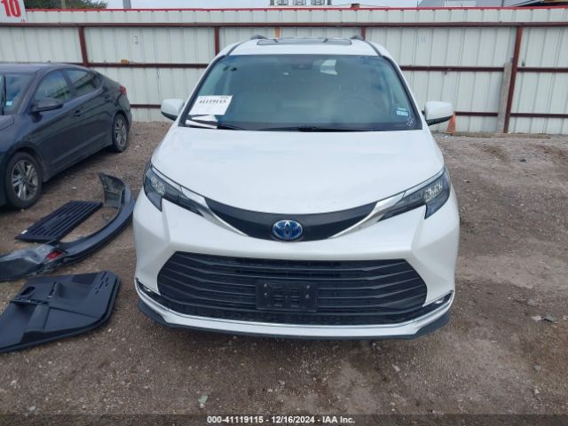 5TDYRKEC4RS187762 Toyota SIENNA XLE