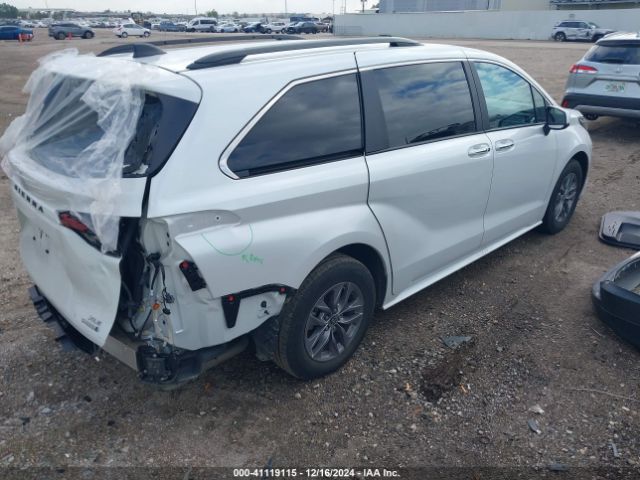 5TDYRKEC4RS187762 Toyota SIENNA XLE