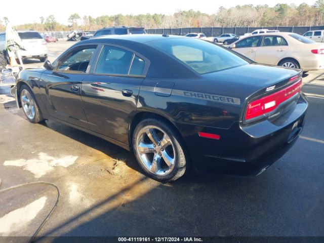 2C3CDXHGXEH234410 Dodge Charger Sxt