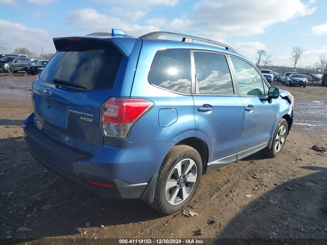 Subaru Forester 2.5i Premium 2017 JF2SJAGCXHH497620 Image 4