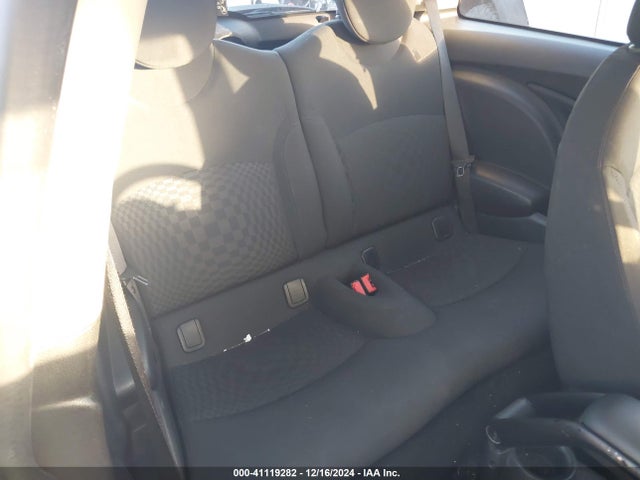 2013 MINI HARDTOP WMWSV3C57DT393130 Photo 7