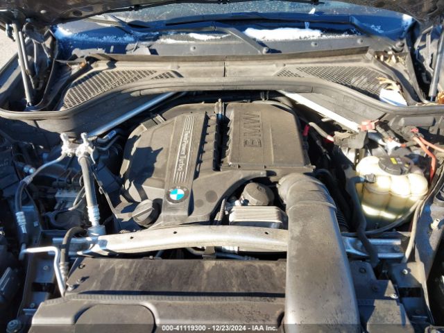 2018 BMW X5 5UXKR0C58J0X99855 Photo 9