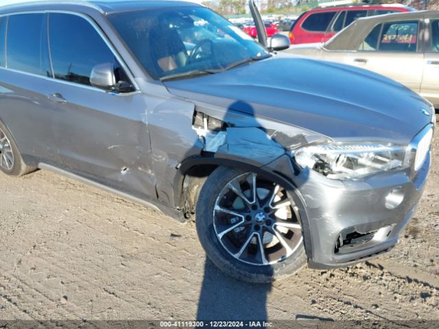 2018 BMW X5 5UXKR0C58J0X99855 Photo 5