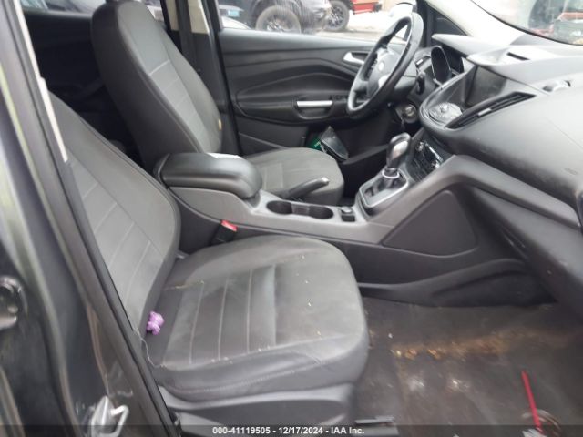 1FMCU0G99EUB14872 Ford ESCAPE SE