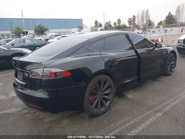 2016 TESLA MODEL S 5YJSA1E18GF133713 Photo 3