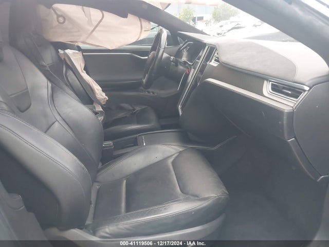 2016 TESLA MODEL S 5YJSA1E18GF133713 Photo 4