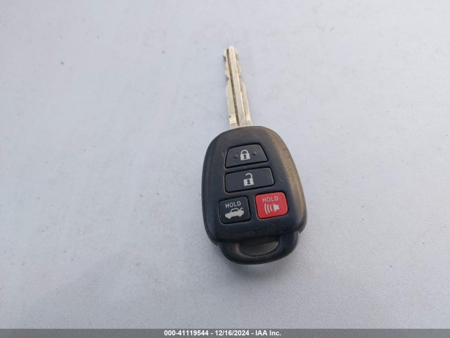 Toyota Corolla Le Plus 2015 2T1BURHEXFC409168 Image 11
