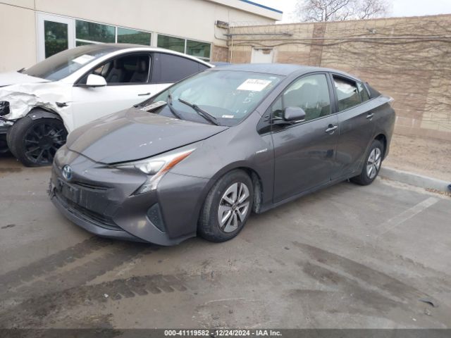 JTDKARFU3G3522070 Toyota Prius Three