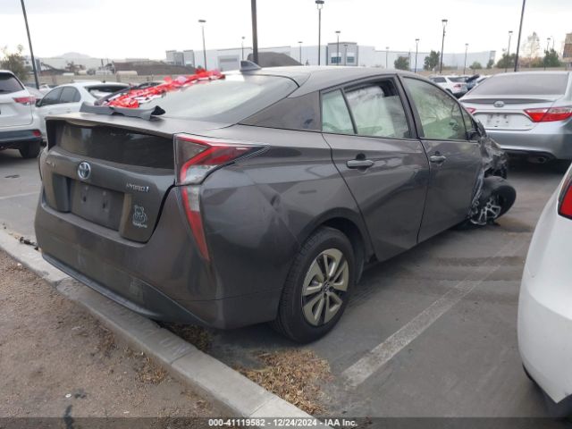 JTDKARFU3G3522070 Toyota Prius Three