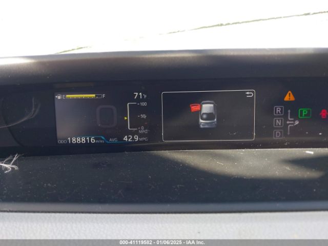 JTDKARFU3G3522070 Toyota Prius Three