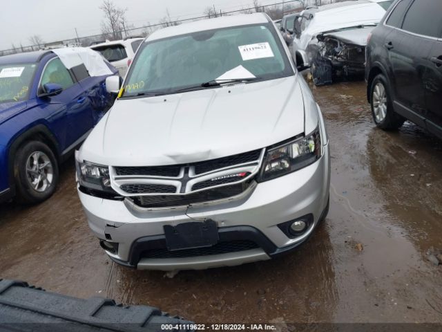 3C4PDCEG9ET121887 Dodge Journey R/t