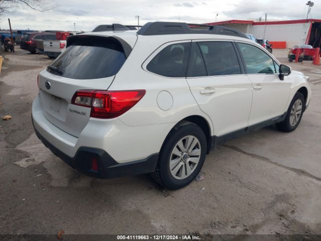 4S4BSAHC6K3350818 Subaru Outback 2.5i Premium
