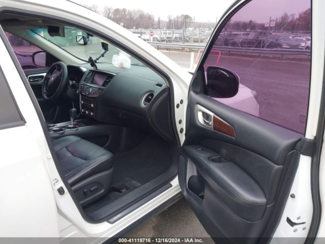 5N1AR2MM2EC680892 Nissan Pathfinder Sl