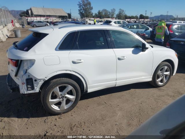 WA1AUCF3XM1093681 Audi Q3 Premium 40 Tfsi Quattro Tiptronic