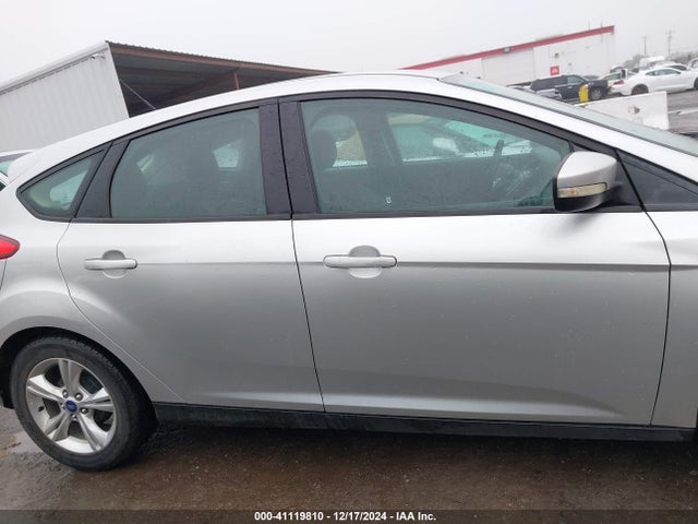 Ford FOCUS SE 2014 1FADP3K2XEL119165 Image 13