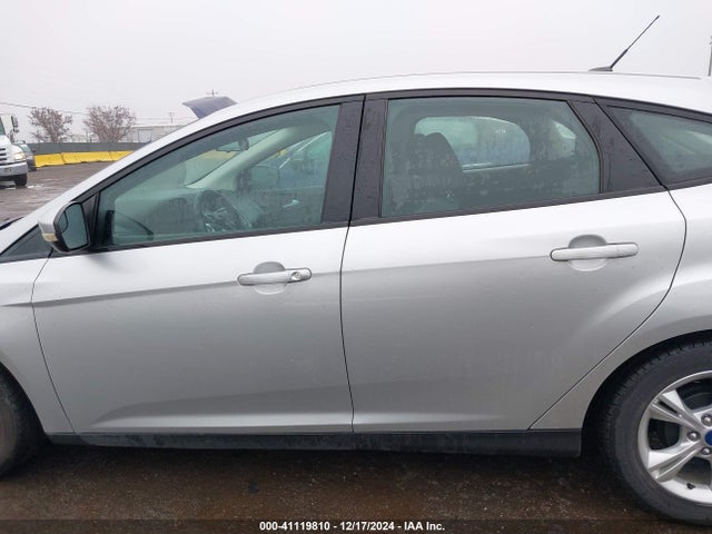 Ford FOCUS SE 2014 1FADP3K2XEL119165 Image 14
