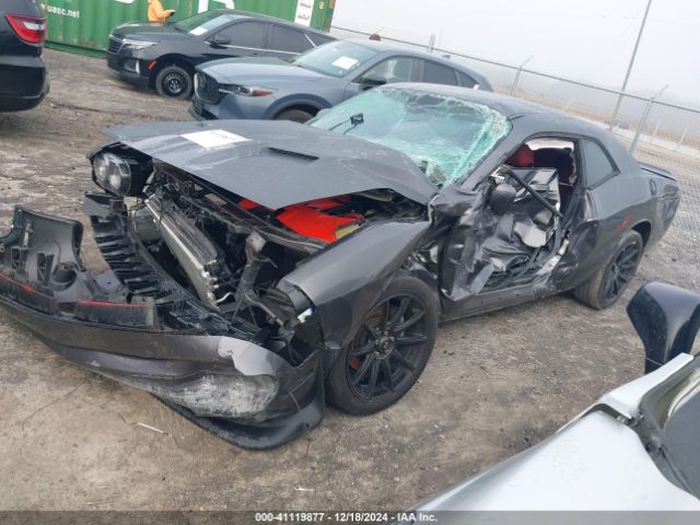 2C3CDZAG2FH758125 Dodge Challenger Sxt