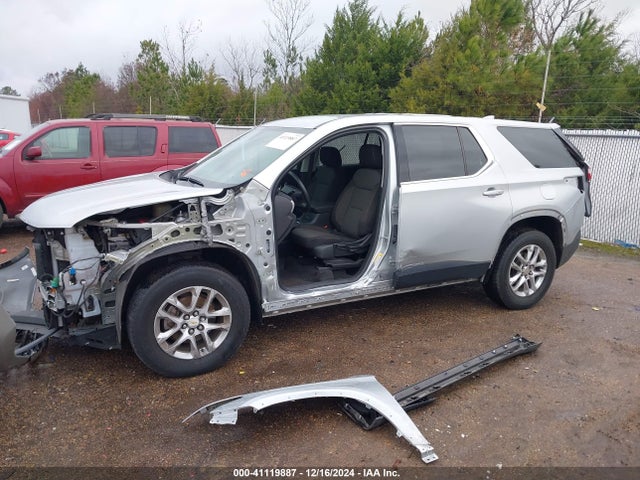 Chevrolet Traverse Ls 2019 1GNERFKW1KJ123424 Image 15