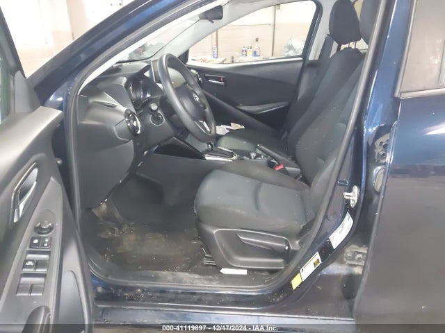 3MYDLBYV9JY304876 Toyota YARIS IA