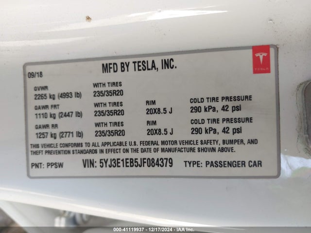 2018 TESLA MODEL 3 5YJ3E1EB5JF084379 Photo 8