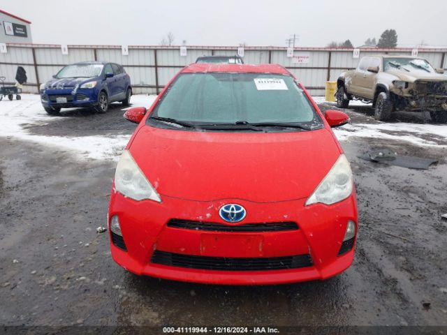 JTDKDTB31E1558432 Toyota Prius C Two