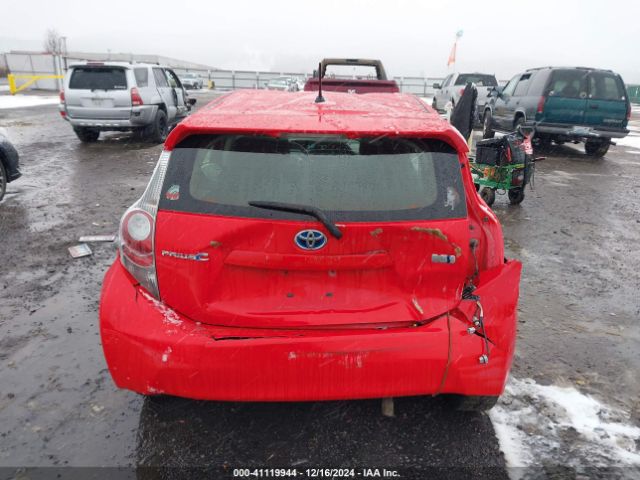 JTDKDTB31E1558432 Toyota Prius C Two
