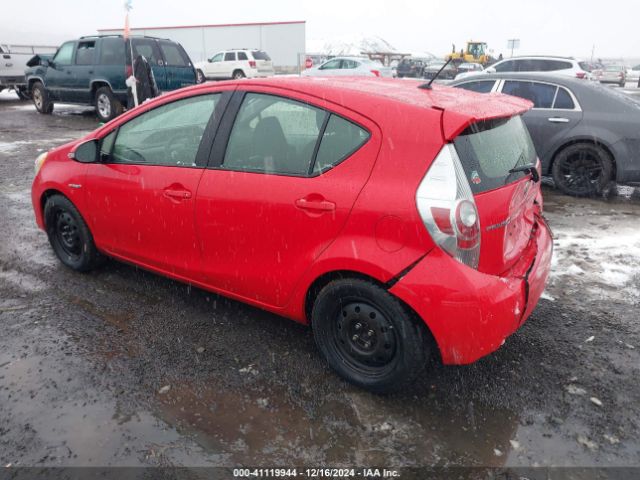 JTDKDTB31E1558432 Toyota Prius C Two