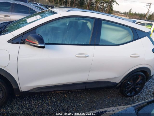 1G1FY6S08P4137346 Chevrolet Bolt Euv Fwd Lt