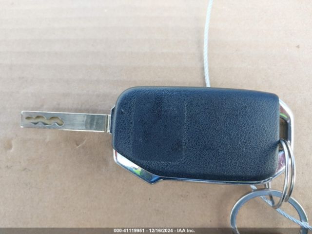 KNDCB3LC9M5487352 KIA NIRO LX