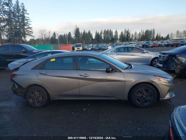 KMHLM4AJ5MU005379 Hyundai Elantra Hybrid Blue
