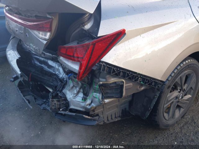 KMHLM4AJ5MU005379 Hyundai Elantra Hybrid Blue