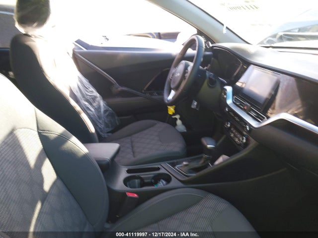 KIA Niro Lxs 2022 KNDCB3LC1N5548002 Image 5