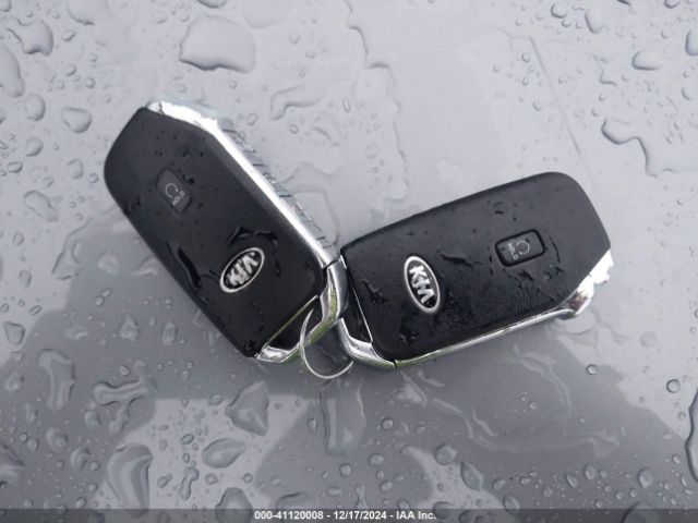 5XXG14J23MG043528 KIA K5 LXS